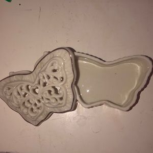 Butterfly jewelry box